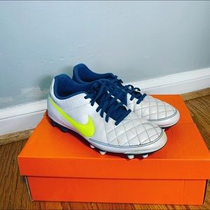 Women Nike Cleats
